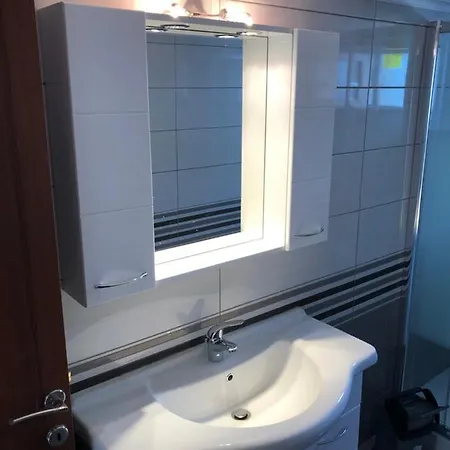 Irida Apartamento