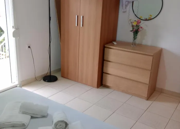 Irida Daire Nea Skioni